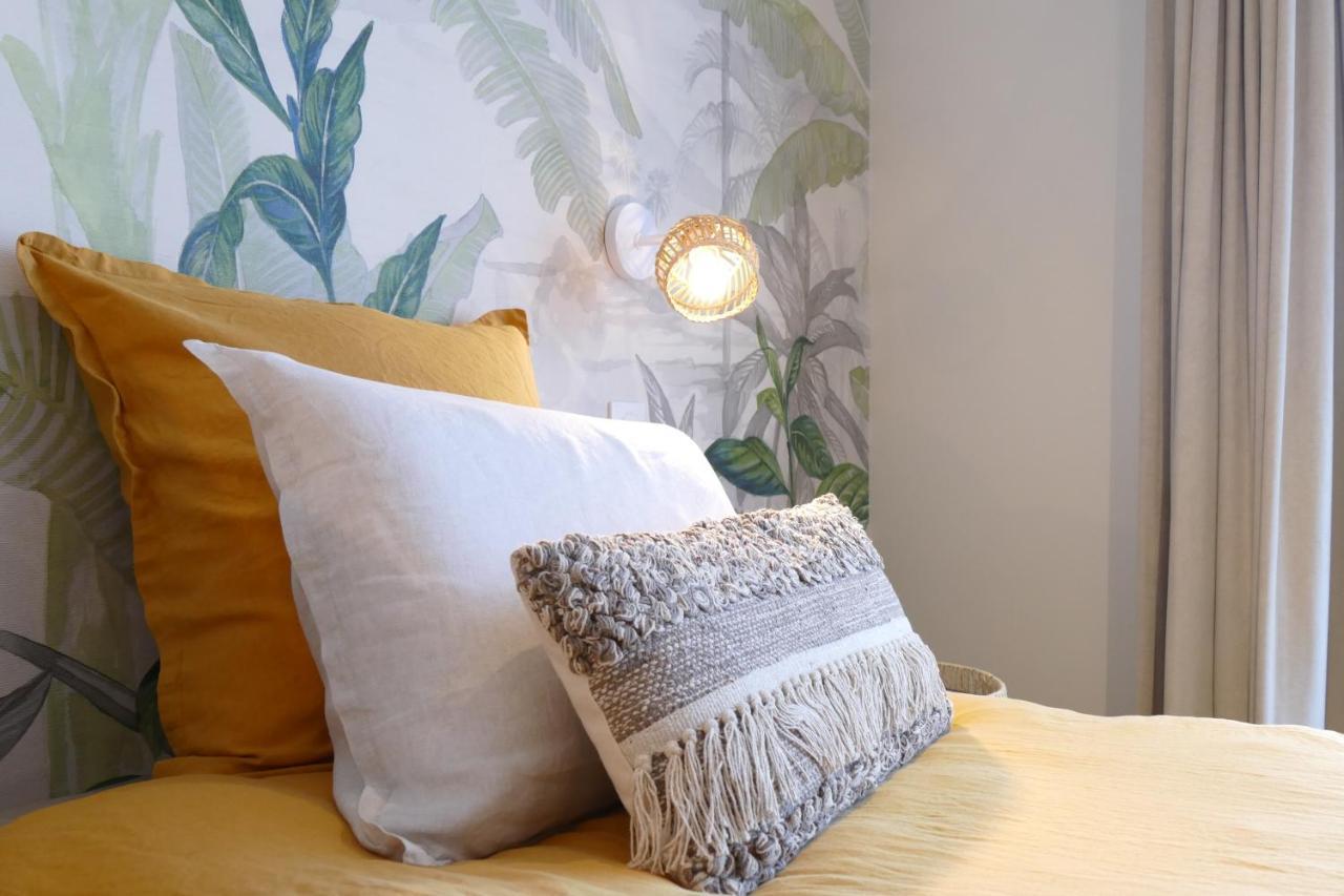 Camphin-en-Pevele Les Agapanthes Bed & Breakfast エクステリア 写真